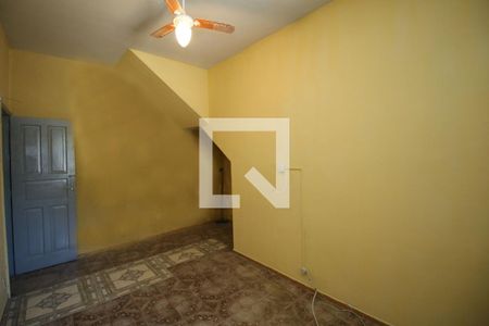 Quarto de apartamento à venda com 1 quarto, 90m² em Penha, Rio de Janeiro