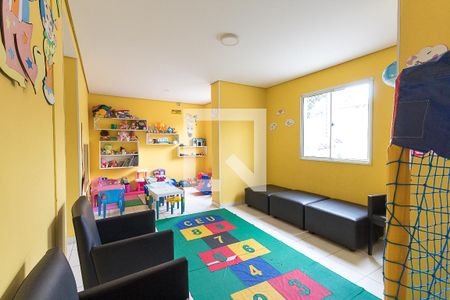 Apartamento para alugar com 43m², 2 quartos e sem vagaÁrea comum - Brinquedoteca