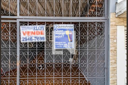 Casa à venda com 133m², 3 quartos e 2 vagasFachada