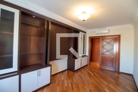 Apartamento à venda com 630m², 5 quartos e 5 vagasSala Intima