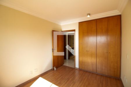 Apartamento à venda com 630m², 5 quartos e 5 vagasQuarto 4 - Hospede