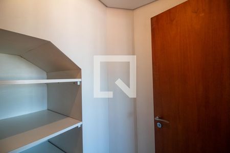 Apartamento à venda com 630m², 5 quartos e 5 vagasDispensa 2