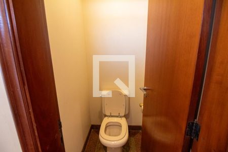 Apartamento à venda com 630m², 5 quartos e 5 vagasBanheiro da Churrasqueira