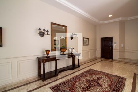 Apartamento à venda com 630m², 5 quartos e 5 vagasHall social