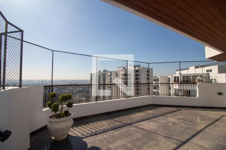 Apartamento à venda com 630m², 5 quartos e 5 vagasTerraço