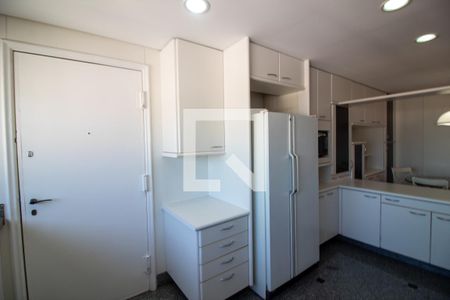 Apartamento à venda com 630m², 5 quartos e 5 vagasCozinha