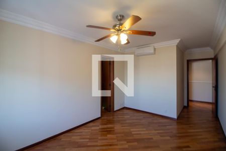 Apartamento à venda com 630m², 5 quartos e 5 vagasSuíte 2