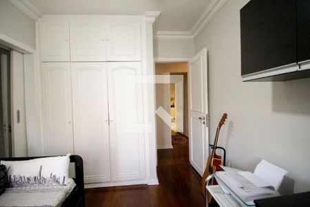 Apartamento à venda com 123m², 3 quartos e 2 vagas Apartamento à venda com 123m², 3 quartos e 2 vagasQuarto 2