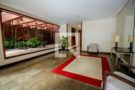 Apartamento à venda com 123m², 3 quartos e 2 vagas Apartamento à venda com 123m², 3 quartos e 2 vagasHall social