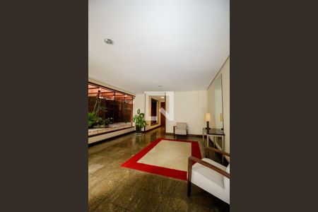 Apartamento à venda com 123m², 3 quartos e 2 vagas Apartamento à venda com 123m², 3 quartos e 2 vagasHall social