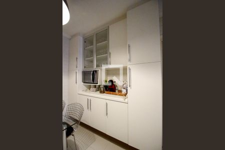 Apartamento à venda com 123m², 3 quartos e 2 vagas Apartamento à venda com 123m², 3 quartos e 2 vagasCozinha