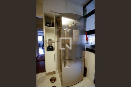 Cozinha de apartamento à venda com 3 quartos, 123m² em Vila Uberabinha, São Paulo