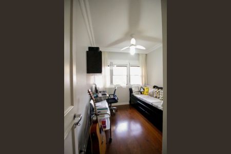 Apartamento à venda com 123m², 3 quartos e 2 vagas Apartamento à venda com 123m², 3 quartos e 2 vagasQuarto 2