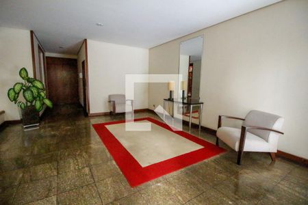 Apartamento à venda com 123m², 3 quartos e 2 vagas Apartamento à venda com 123m², 3 quartos e 2 vagasHall social