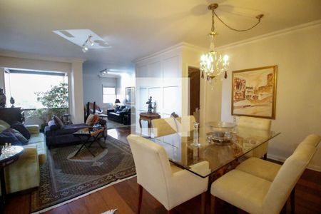 Sala de apartamento à venda com 3 quartos, 123m² em Vila Uberabinha, São Paulo