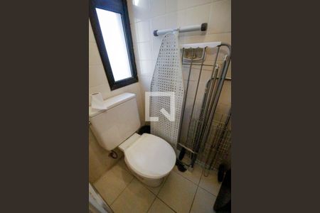 Apartamento à venda com 123m², 3 quartos e 2 vagas Apartamento à venda com 123m², 3 quartos e 2 vagasBanheiro Area de Serviço