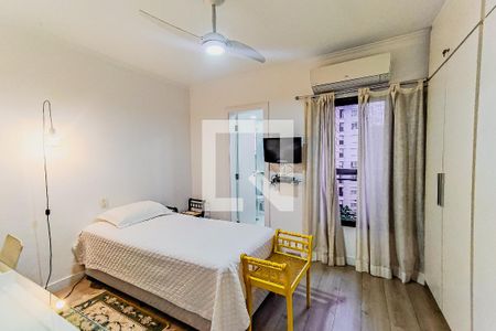 Apartamento à venda com 250m², 3 quartos e 4 vagasSuíte 2