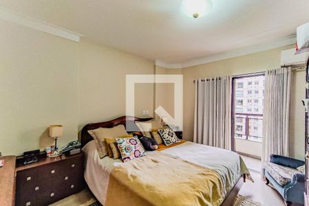 Apartamento à venda com 250m², 3 quartos e 4 vagasSuíte 1