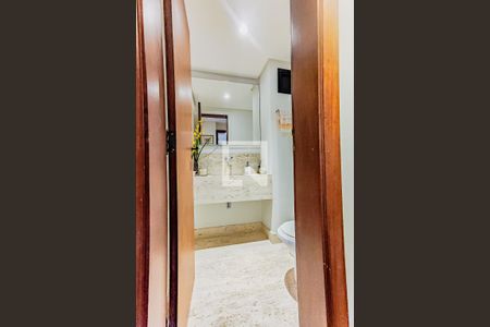 Apartamento à venda com 250m², 3 quartos e 4 vagasLavabo