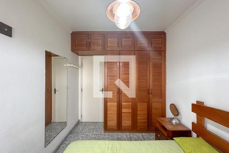 Quarto 1 de apartamento para alugar com 2 quartos, 65m² em Jardim Tres Marias, Guarujá