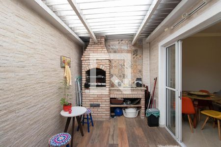 Casa à venda com 120m², 3 quartos e 2 vagas Churrasqueira