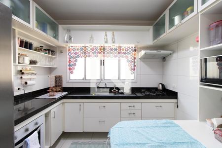 Casa à venda com 120m², 3 quartos e 2 vagasCozinha