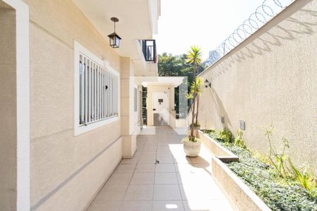 Casa à venda com 120m², 3 quartos e 2 vagasQuintal