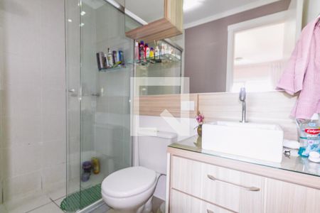 Banheiro da Suíte de apartamento para alugar com 2 quartos, 67m² em Partenon, Porto Alegre