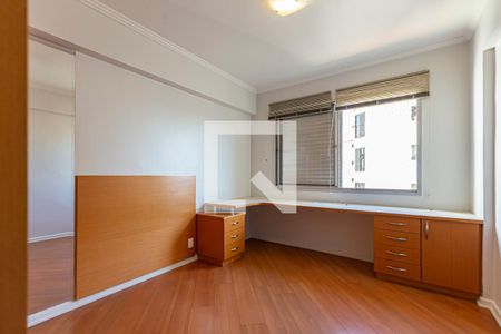 Apartamento à venda com 140m², 4 quartos e 2 vagasQuarto 2