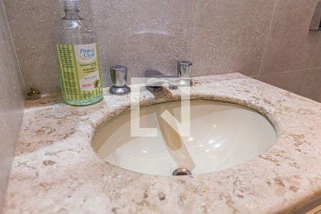 Apartamento à venda com 140m², 4 quartos e 2 vagasdetalhe do Banheiro