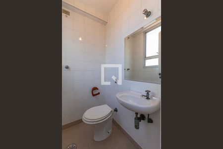 Apartamento à venda com 140m², 4 quartos e 2 vagasBanheiro de Serviço