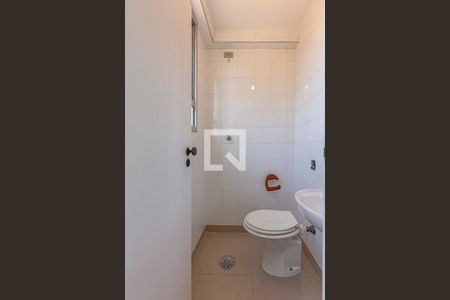 Apartamento à venda com 140m², 4 quartos e 2 vagasBanheiro de Serviço