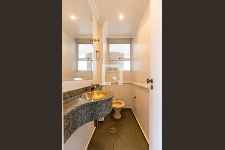 Lavabo de apartamento para alugar com 4 quartos, 140m² em Vila Bastos, Santo André