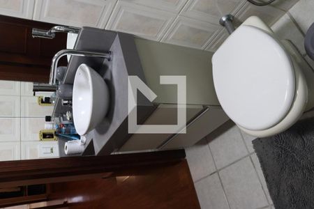 Casa à venda com 270m², 3 quartos e 2 vagasBanheiro Social