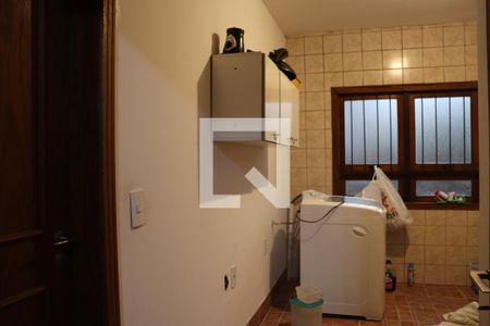 Casa à venda com 270m², 3 quartos e 2 vagasÁrea de Serviço