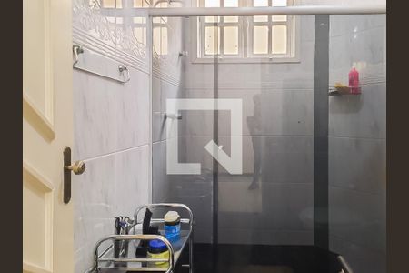 Casa à venda com 200m², 4 quartos e 4 vagasBanheiro 