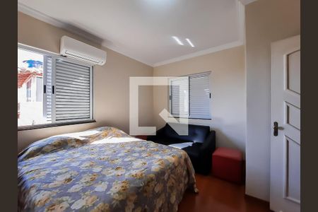 Casa à venda com 200m², 4 quartos e 4 vagasQuarto 3