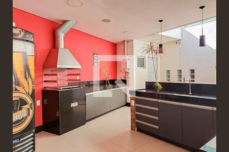 Casa à venda com 200m², 4 quartos e 4 vagasChurrasqueira