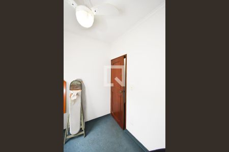 Casa à venda com 350m², 3 quartos e 2 vagas Casa à venda com 350m², 3 quartos e 2 vagasQuarto 2