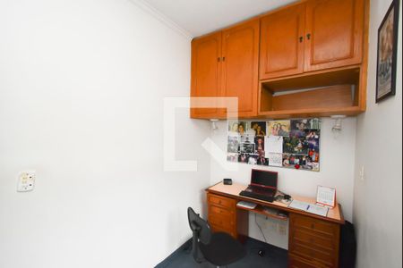 Casa à venda com 350m², 3 quartos e 2 vagas Casa à venda com 350m², 3 quartos e 2 vagasQuarto 2