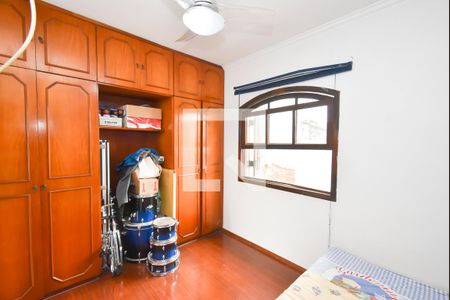 Casa à venda com 350m², 3 quartos e 2 vagas Casa à venda com 350m², 3 quartos e 2 vagasQuarto 3