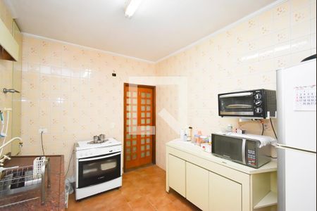 Casa à venda com 350m², 3 quartos e 2 vagas Casa à venda com 350m², 3 quartos e 2 vagasCozinha