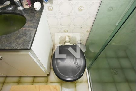 Casa à venda com 350m², 3 quartos e 2 vagas Casa à venda com 350m², 3 quartos e 2 vagasBanheiro Corredor