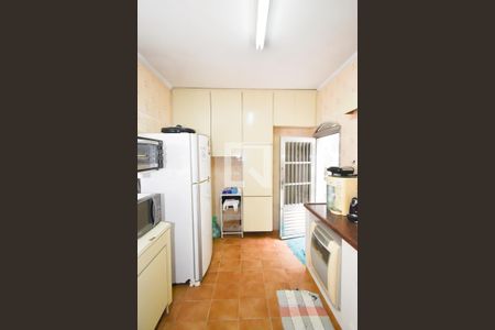 Casa à venda com 350m², 3 quartos e 2 vagas Casa à venda com 350m², 3 quartos e 2 vagasCozinha