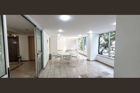 Apartamento à venda com 60m², 1 quarto e 1 vaga Apartamento à venda com 60m², 1 quarto e 1 vagaSalão de Festas
