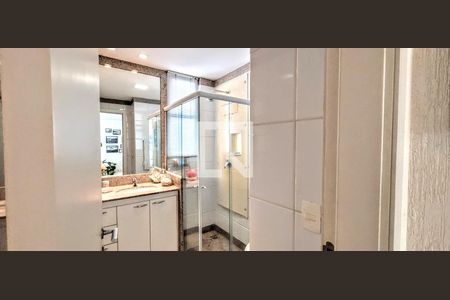 Apartamento à venda com 60m², 1 quarto e 1 vaga Apartamento à venda com 60m², 1 quarto e 1 vagaBanheiro