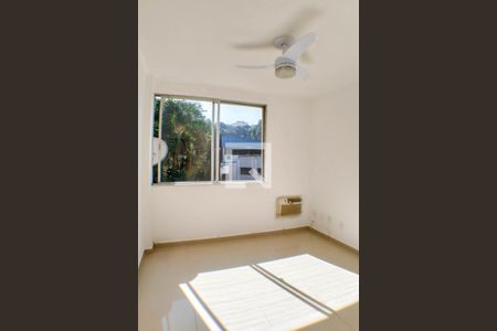 Quarto de apartamento à venda com 1 quarto, 41m² em Icaraí, Niterói