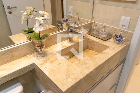 Apartamento à venda com 77m², 3 quartos e 2 vagasBanheiro social