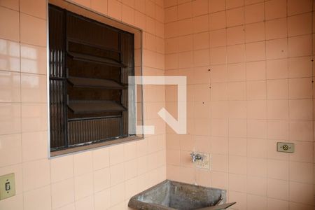 Casa para alugar com 72m², 2 quartos e sem vagaÁrea de Serviço