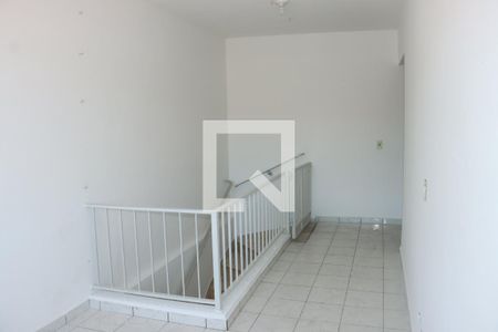 Casa para alugar com 2 quartos, 72m² em Jardim da Gloria, Cotia